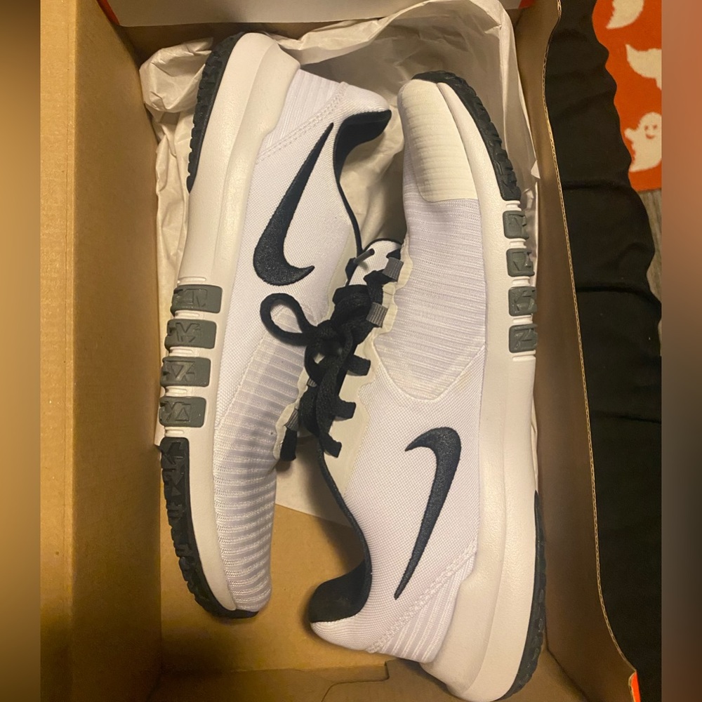 Nike Flex Control Shoes
